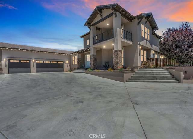 Property at 6418 Nassau Ct, Bakersfield, CA 93306, 5 beds, 4.5 baths