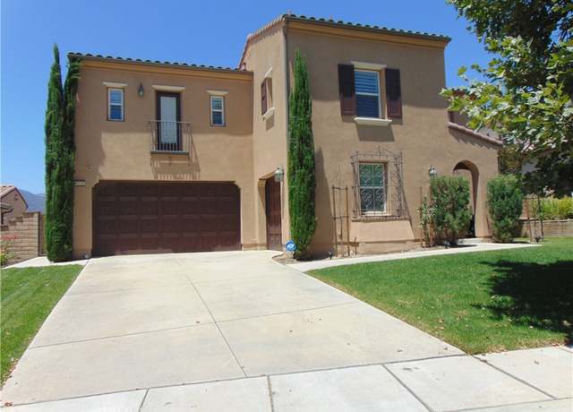 Property at 4332 Cantada Dr, Corona, CA 92883, 4 beds, 4.5 baths