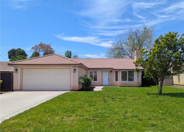 Property at 825 Wellwood Ave, Beaumont, CA 92223, 3 beds, 2 baths
