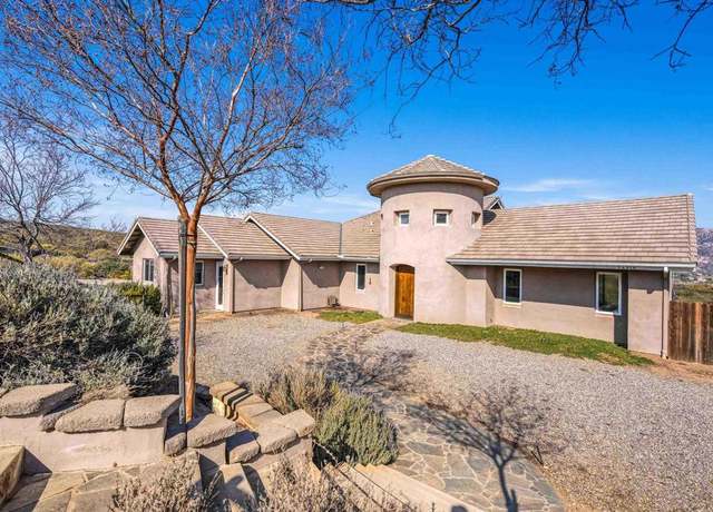 Property at 24916 Bareta Star Ranch Rd, Ramona, CA 92065, 4 beds, 2.5 baths