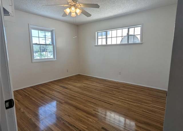 Property at 891 W Elberon Ave, San Pedro, CA 90731, 4 beds, 2.5 baths
