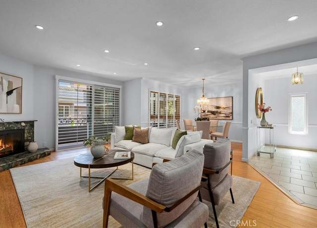 Property at 14844 Dickens St #208, Sherman Oaks, CA 91403, 2 beds, 2 baths