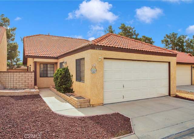 Property at 11653 Pepper Ln, Apple Valley, CA 92308, 2 beds, 1.5 baths