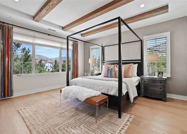 Property at 164 Villa Rdg, Irvine, CA 92602, 4 beds, 3 baths