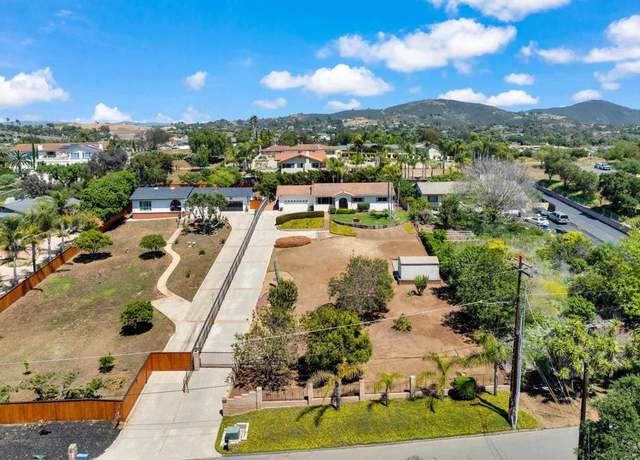 Property at 2185 Hawley Dr, Vista, CA 92084, 3 beds, 2 baths