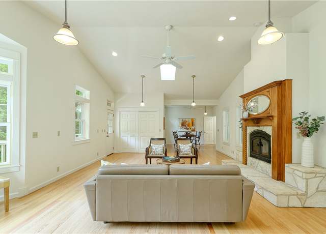 Property at 7515 Santa Rosa Creek Rd, Cambria, CA 93428, 2 beds, 1 bath