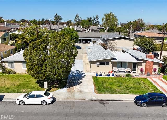 Property at 2585 Orange Ave, Costa Mesa, CA 92627, 11 beds, 7 baths