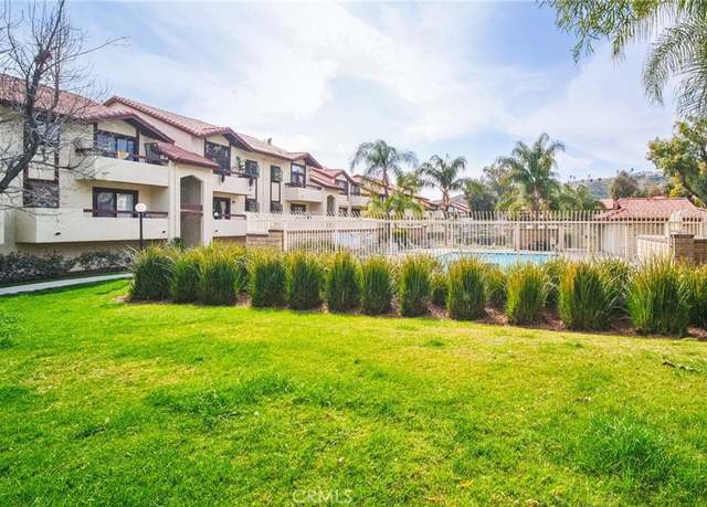 Property at 27930 Tyler Ln #401, Canyon Country, CA 91387, 3 beds, 2 baths