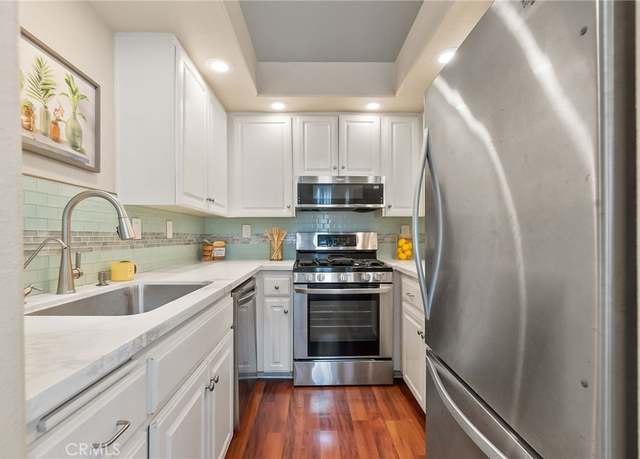 Property at 17191 Corbina Ln #207, Huntington Beach, CA 92649, 2 beds, 1 bath