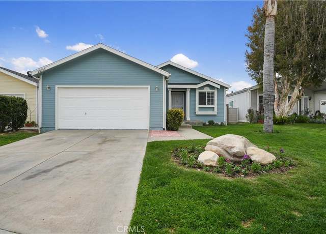 Property at 20050 Canyon View Dr, Canyon Country, CA 91351, 2 beds, 2 baths