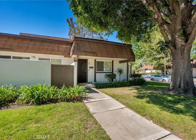 Property at 10468 Larwin Ave, Chatsworth, CA 91311, 2 beds, 2 baths