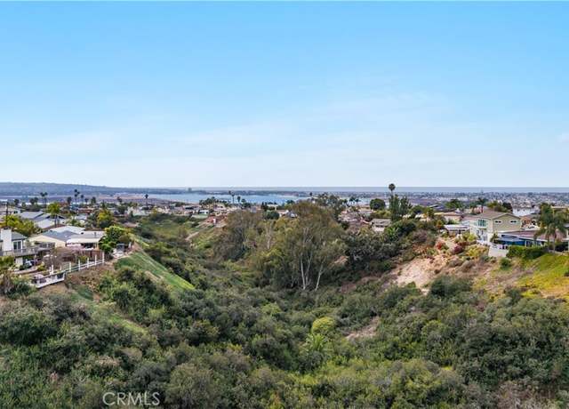 Property at 4751 Misty Pl, San Diego, CA 92117, 4 beds, 3.5 baths