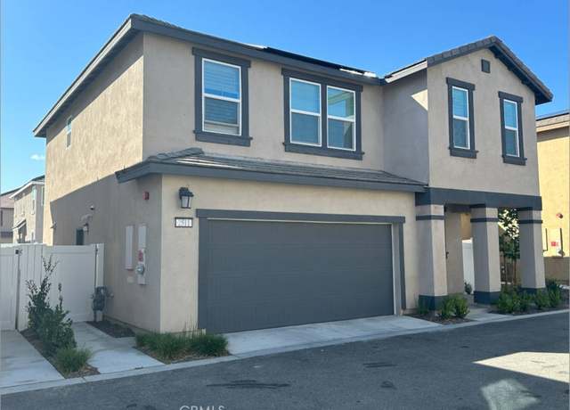 Property at 2511 Gunner Ridge Way, Rialto, CA 92377, 3 beds, 2.5 baths