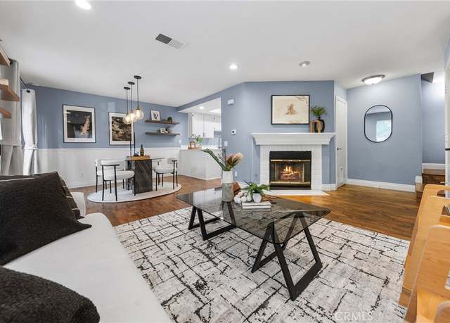 Property at 21124 Gladiolos Way, Lake Forest, CA 92630, 2 beds, 2.5 baths