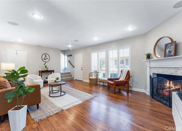 Property at 1121 E 1st St, Tustin, CA 92780, 2 beds, 1.5 baths
