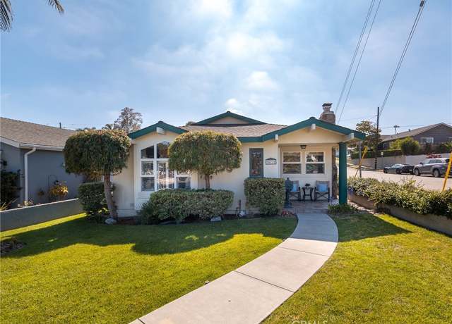 Property at 877 Center St, El Segundo, CA 90245, 3 beds, 2 baths