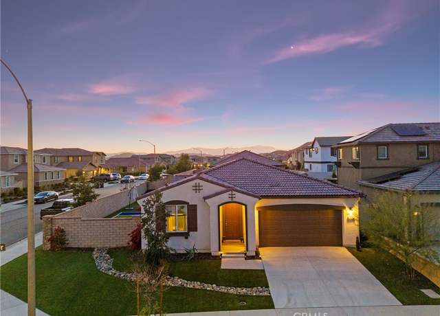 Property at 29945 Patriot Dr, Menifee, CA 92584, 4 beds, 2 baths