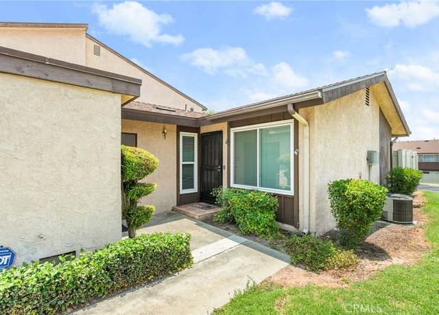 Property at 2061 Locust Ct, San Bernardino, CA 92404, 2 beds, 1 bath