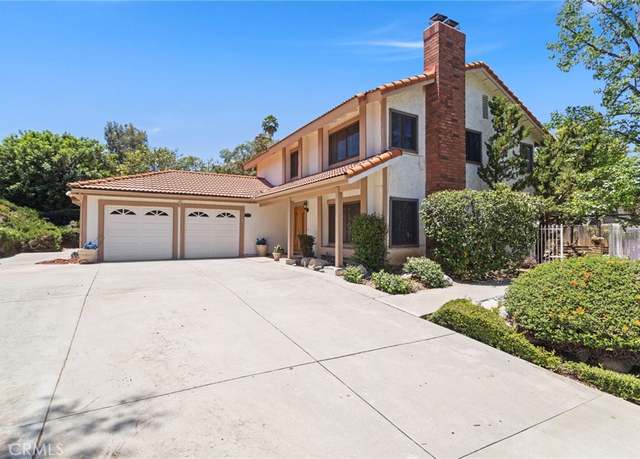 Property at 162 Lakeside Ave, Redlands, CA 92373, 3 beds, 2.5 baths