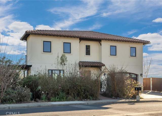 Property at 65 Oroview Dr, Oroville, CA 95965, 3 beds, 2.5 baths