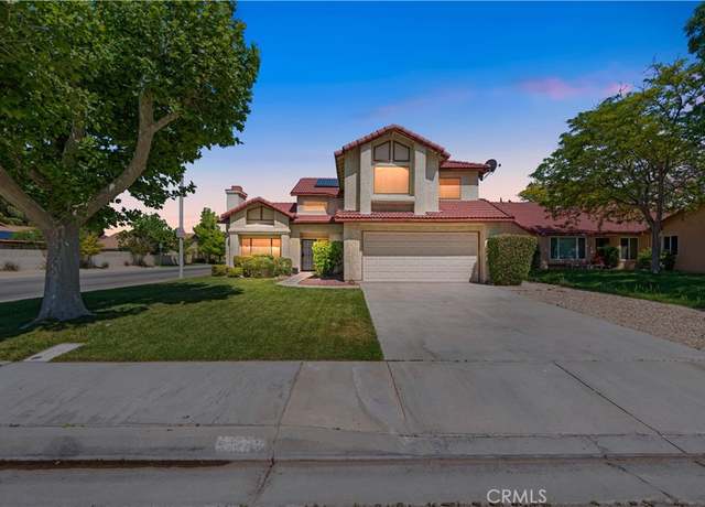 Property at 44202 Soft Ave, Lancaster, CA 93536, 4 beds, 3 baths