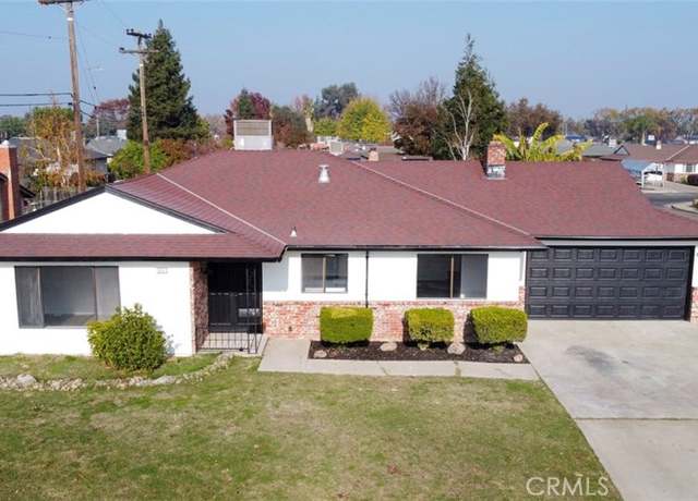 Property at 211 Laurel Ave, Atwater, CA 95301, 3 beds, 2 baths