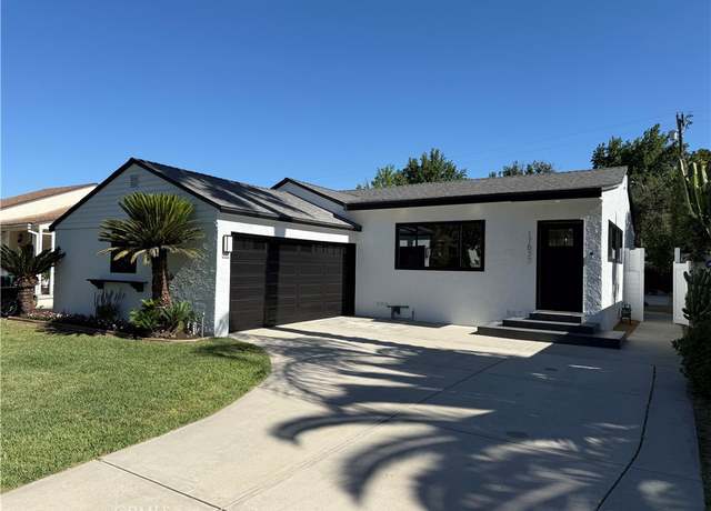 Property at 17532 Hamlin St, Lake Balboa, CA 91406, 3 beds, 1 bath