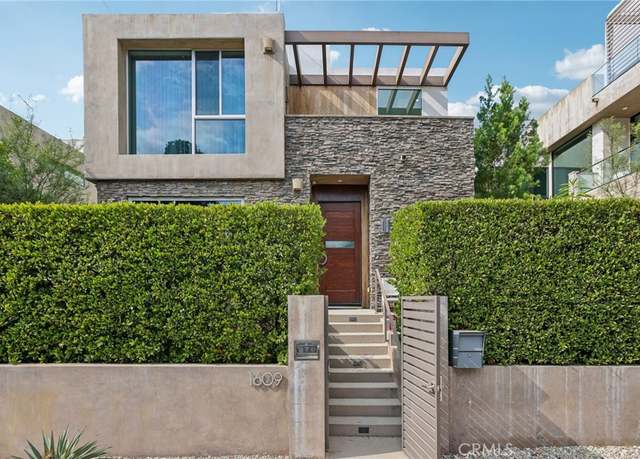 Property at 1609 N Fairfax Ave, Los Angeles, CA 90046, 4 beds, 5 baths