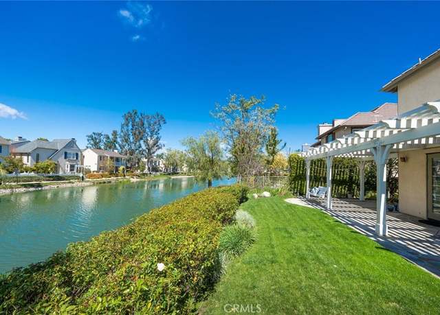 Property at 27052 Island Rd, Valencia, CA 91355, 4 beds, 4.5 baths