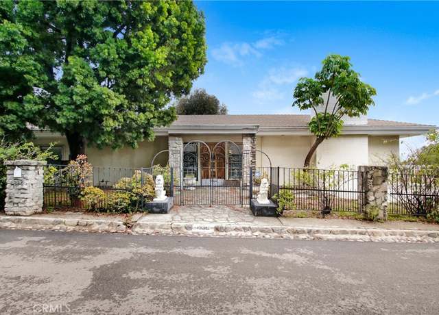 Property at 1330 San Remo Dr, Pacific Palisades, CA 90272, 3 beds, 4 baths