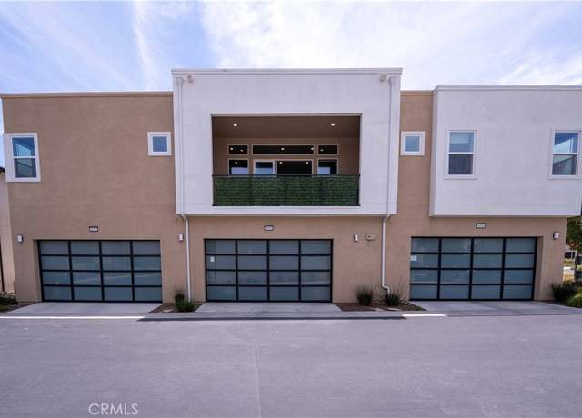 Property at 26956 Nature View Pl, Valencia, CA 91355, 3 beds, 2 baths