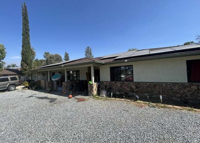 Property at 27307 Balboa Ct, Hemet, CA 92544, 3 beds, 2 baths