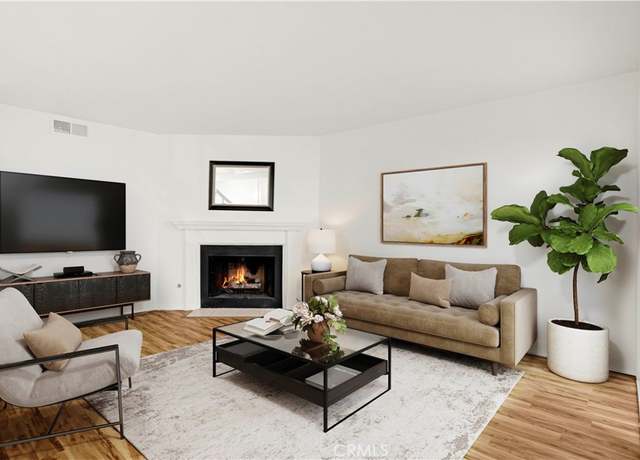 Property at 18411 Hatteras St #122, Tarzana, CA 91356, 2 beds, 2.5 baths