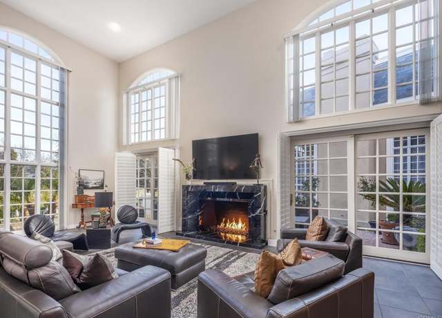 Property at 7487 Via De Fortuna, Carlsbad, CA 92009, 2 beds, 2.5 baths
