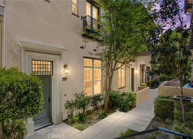 Property at 4428 Owens St #103, Corona, CA 92883, 3 beds, 2.5 baths
