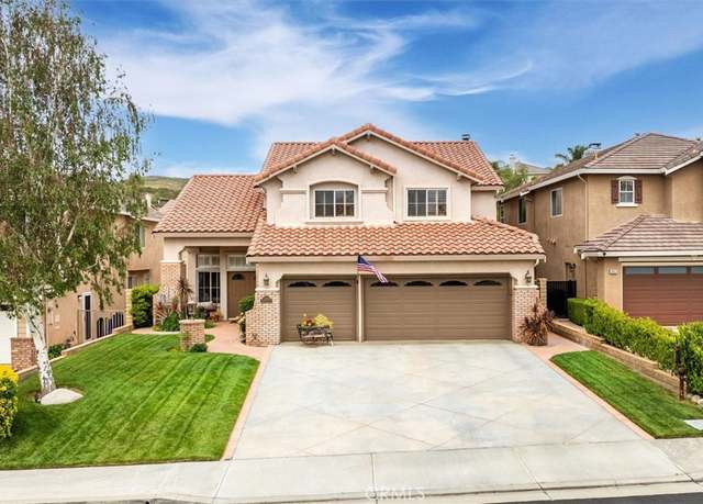 Property at 28433 Pinewood Ct, Saugus, CA 91390, 4 beds, 3 baths
