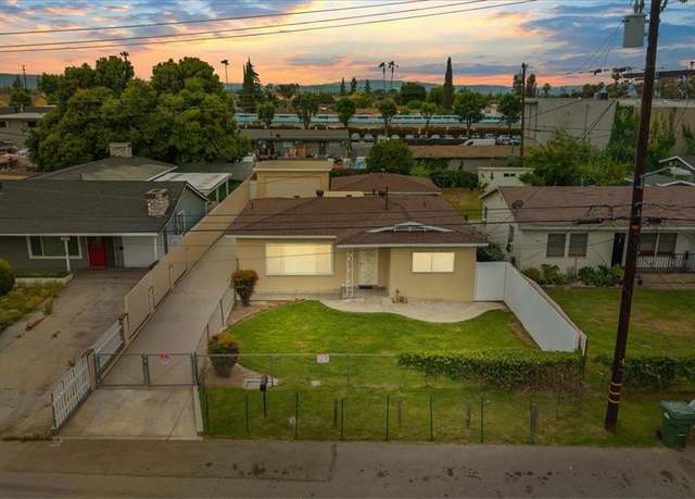 Property at 15820 E Queenside Dr, Covina, CA 91722, 3 beds, 1.5 baths