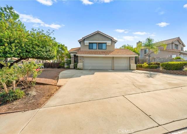 Property at 29725 Stonewood Rd, Temecula, CA 92591, 3 beds, 2.5 baths