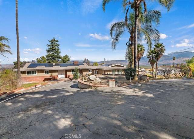 Property at 28300 Vista Del Valle, Hemet, CA 92544, 4 beds, 2 baths