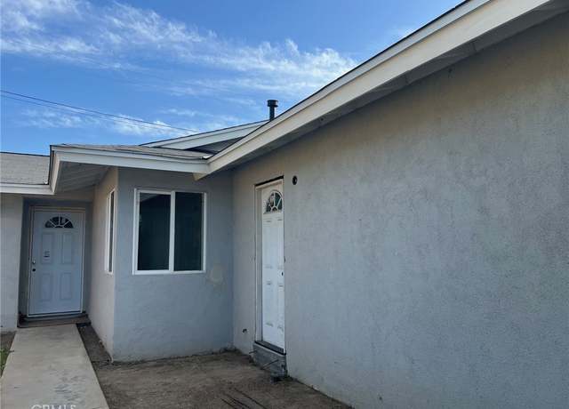 Property at 1565 Bluejay Cir, Hanford, CA 93230, 3 beds, 2 baths