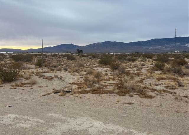 Property at 6 Rodeo Rd, Lucerne Valley, CA 92356