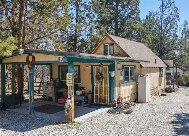 Property at 531 Maple Ln, Sugarloaf, CA 92386, 3 beds, 1 bath