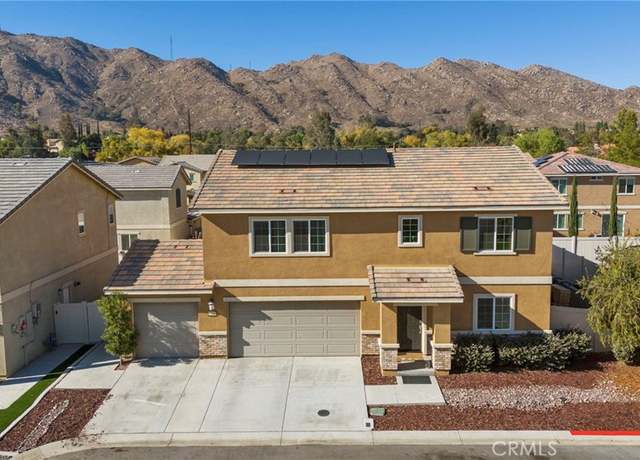 Property at 10299 Kite Ct, Moreno Valley, CA 92557, 4 beds, 3 baths