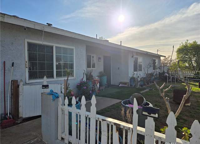 Property at 9632 54th St, Jurupa Valley, CA 92509, 3 beds, 2 baths