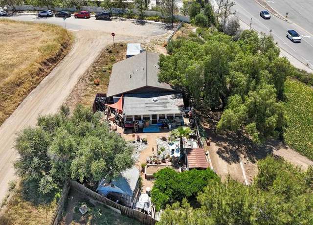 Property at 246 Robelini Dr, Vista, CA 92083, 3 beds, 1 bath