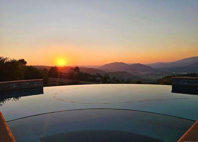 Property at 31662 Orange Blossom Ct, Valley Center, CA 92082, 3 beds, 2.5 baths