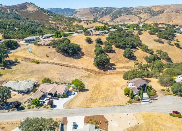 Property at 9850 Bluegill Dr, Paso Robles, CA 93446