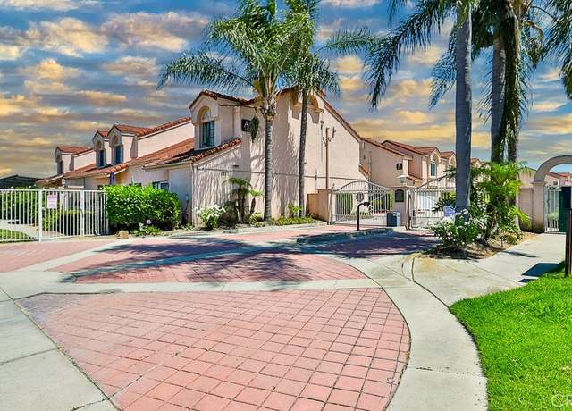Property at 8810 Hewitt Pl #2, Garden Grove, CA 92844, 2 beds, 2.5 baths