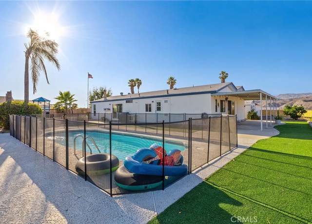 Property at 44621 Grovewood Cir, Hemet, CA 92544, 3 beds, 2 baths
