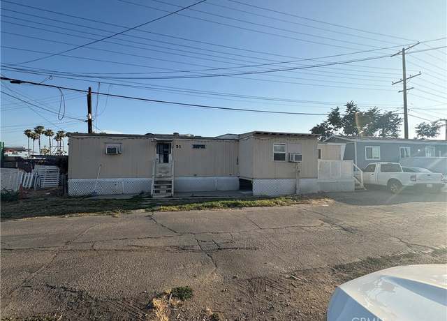 Property at 1011 W La Cadena Dr #31, Riverside, CA 92501, 2 beds, 1 bath